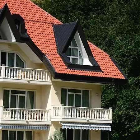 Evergreen Palace 3* Ribarica