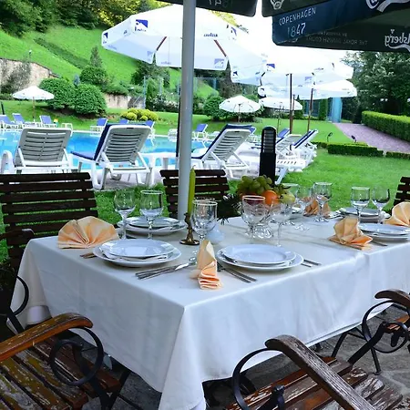 Evergreen Palace Hotel